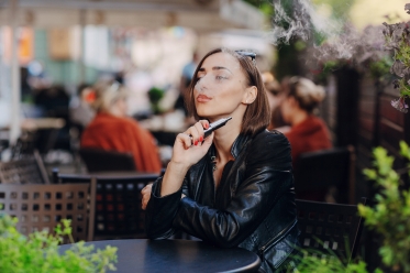 Quels e-liquides choisir pour un vapotage discret ?